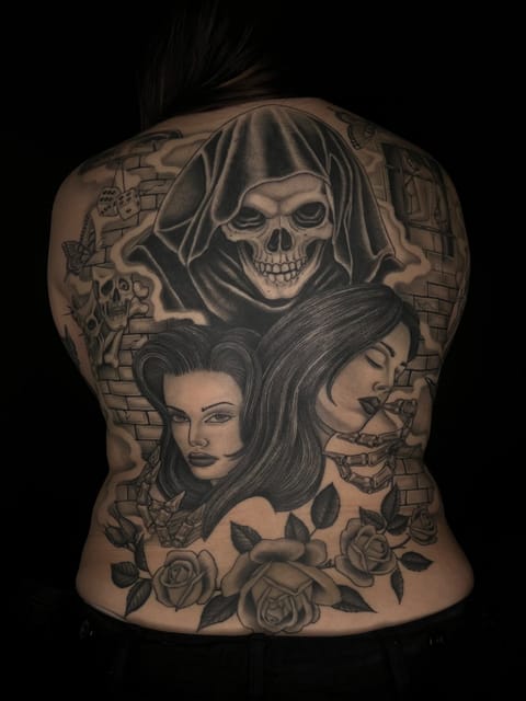Tattoo by Mina Aoki in the shop